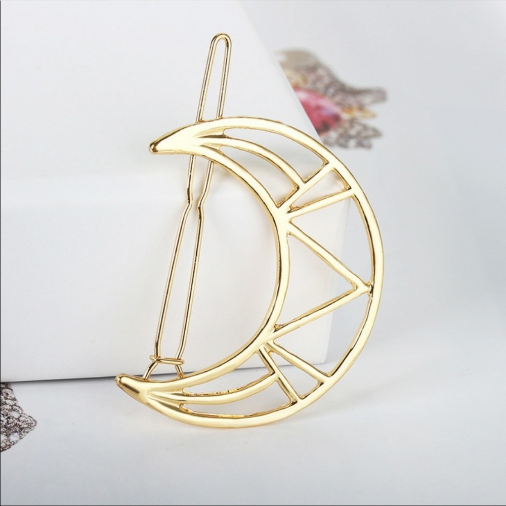 Crescent moon hair pin